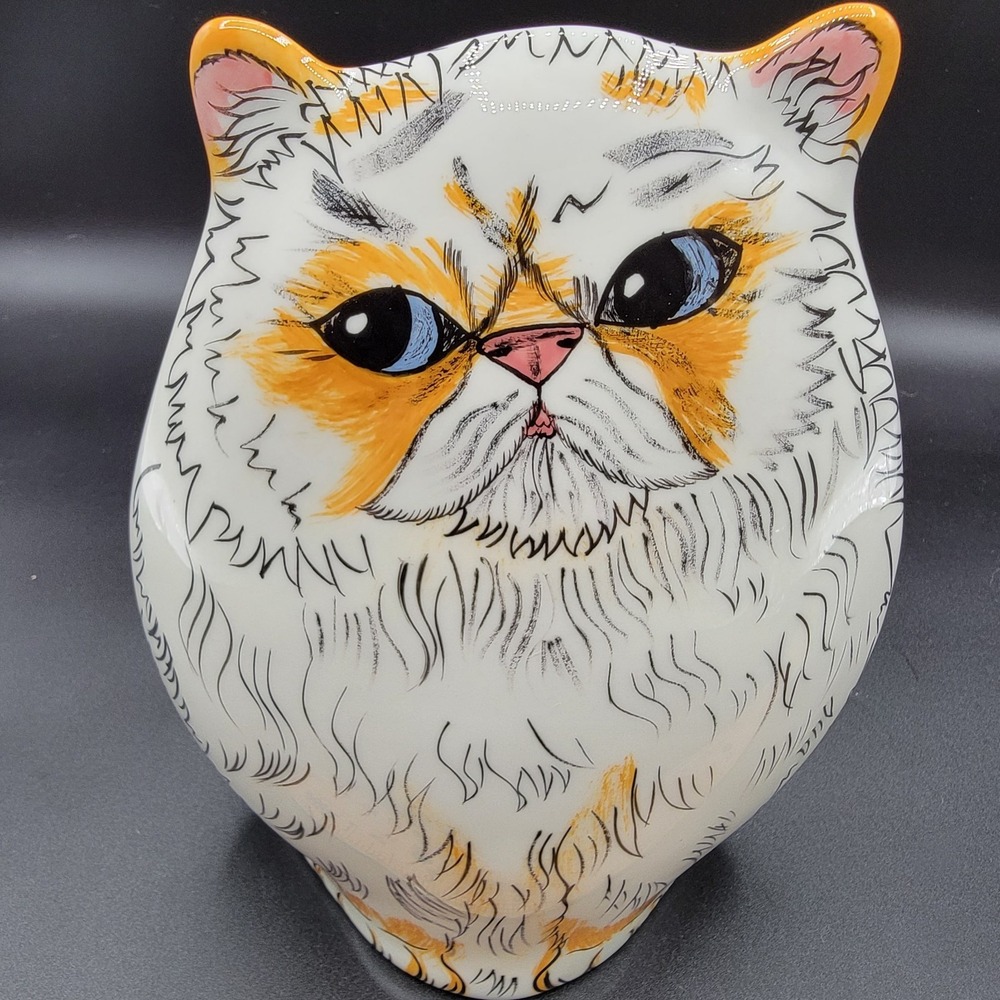 Cats by Nina Collection Nina Lyman Persian White Cat Vase With Blue Eyes 7"
